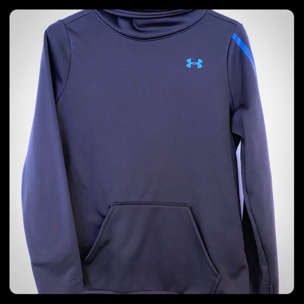 🐞Under Armour Pullover